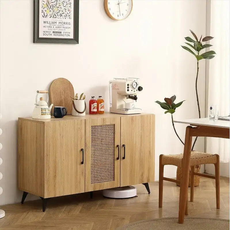 Mobile a tre ante da 45,3W con rattan naturale - N/A