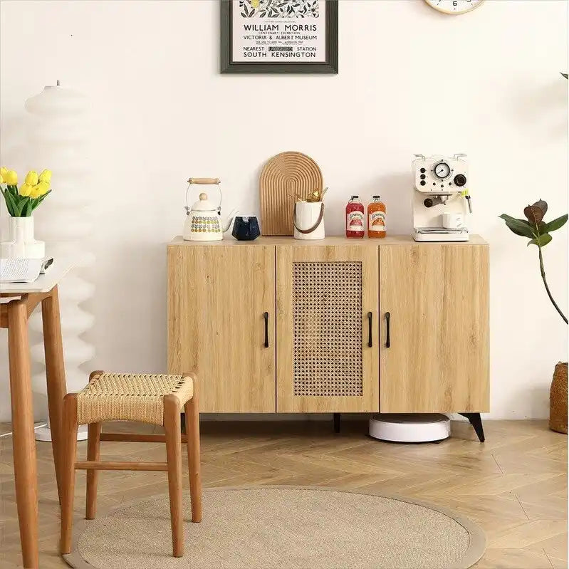Mobile a tre ante da 45,3W con rattan naturale - N/A